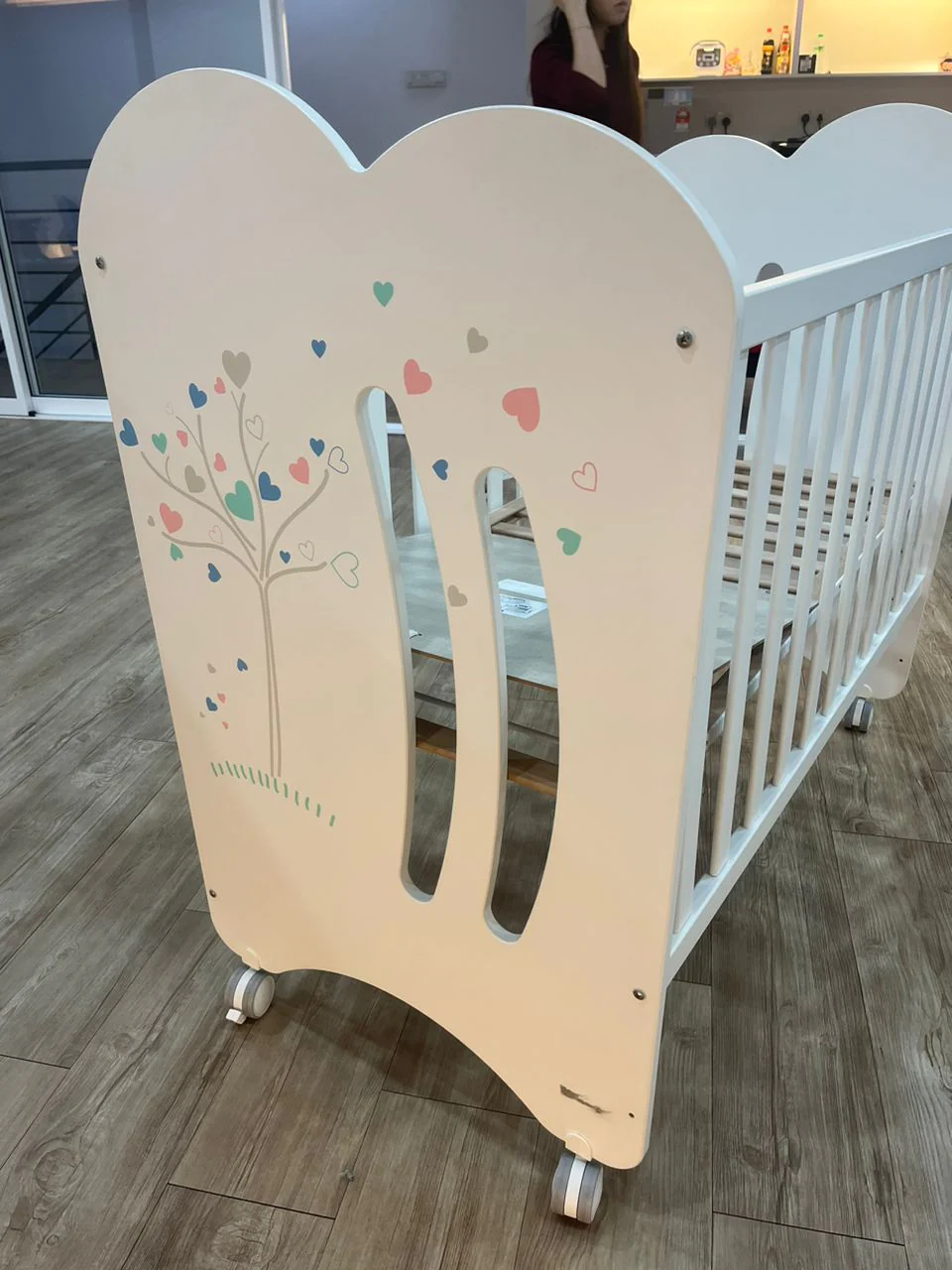 Micuna Aura Baby Cot with Relax System [MINOR PRINTING ISSUE;  FREE FOAM MATTRESS WITH HOLE] - Image 13